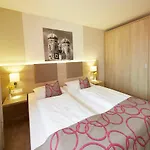 Hotel Ghotel & Living Muenchen-city 3*