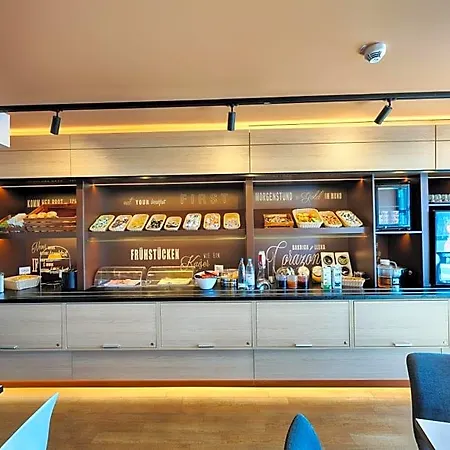 ホテル Ghotel & Living Muenchen-city 3*