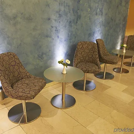 Hotel Ghotel Hotel&living München-city 3*