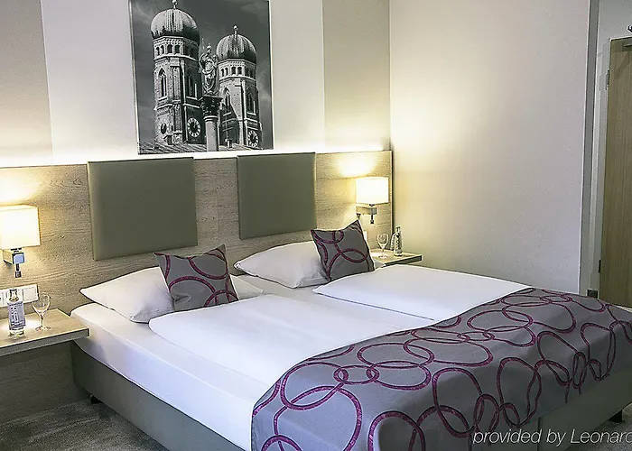 Отель Ghotel & Living Muenchen-city 3*